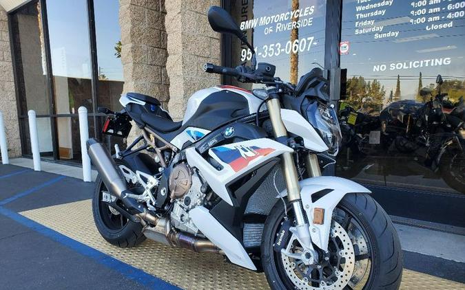 New 2024 BMW S 1000 R