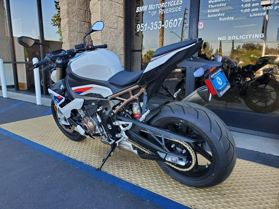 New 2024 BMW S 1000 R