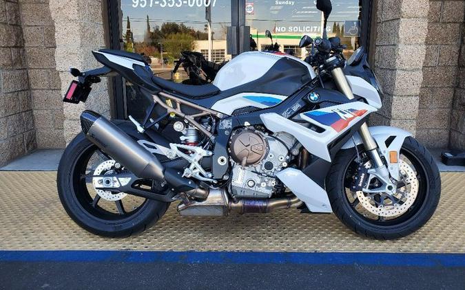 New 2024 BMW S 1000 R