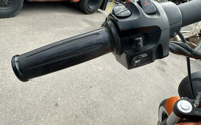 2017 Victory Motorcycles High-Ball Suede Nuclear Sunset Orange