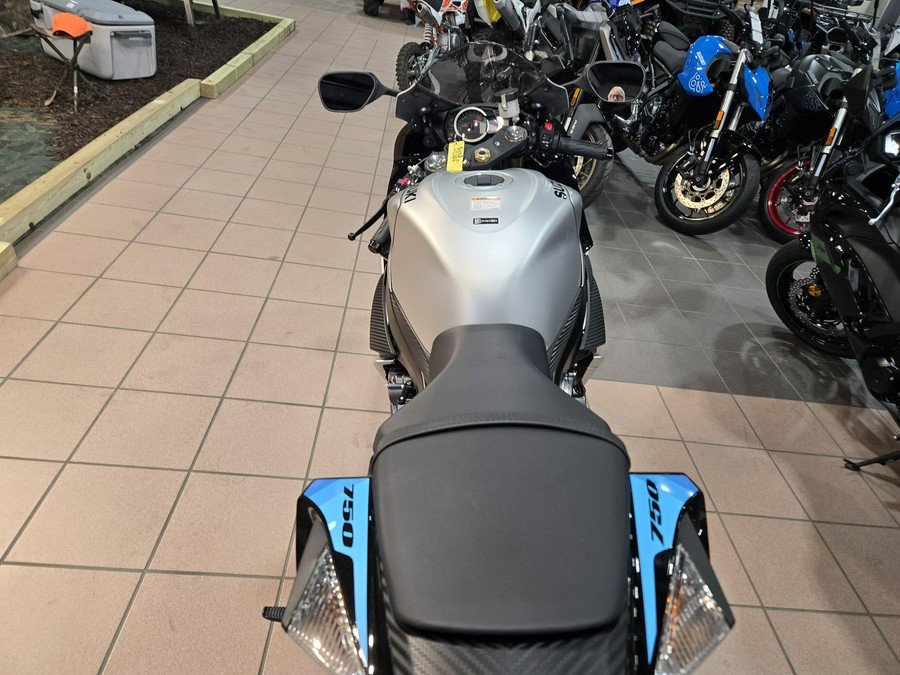 2026 SUZUKI GSXR750