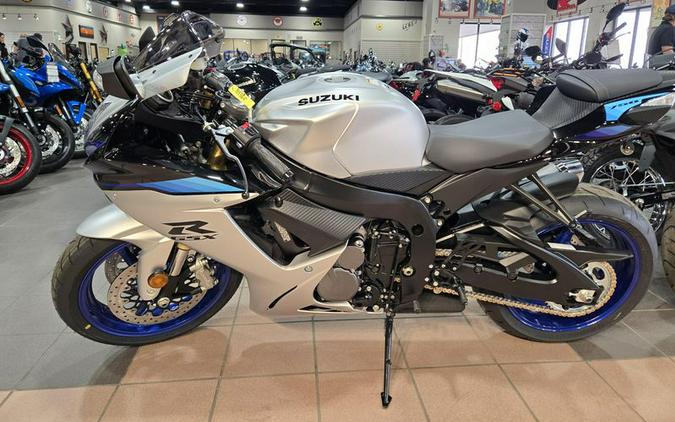 New 2026 SUZUKI GSXR750