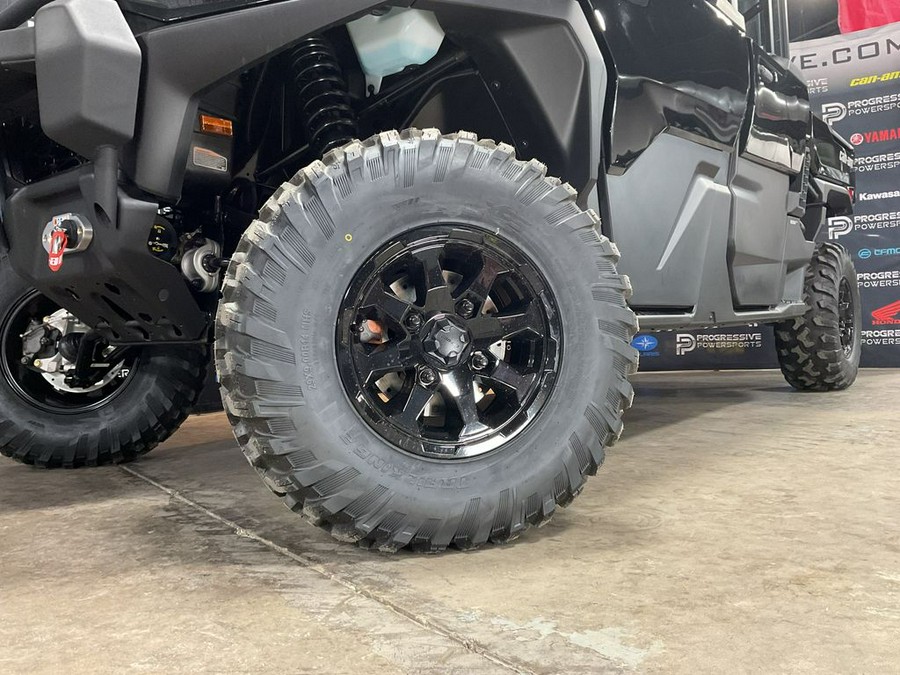 2026 Can-Am® Defender MAX XT CAB HD11 With 10.25 in.display