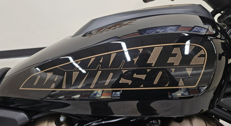 2022 Harley-Davidson® Sportster>® S Vivid Black