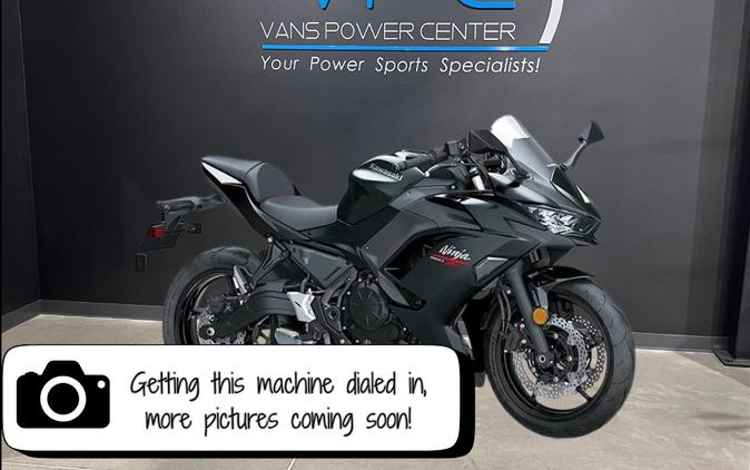 2026 Kawasaki Ninja® 650 Base