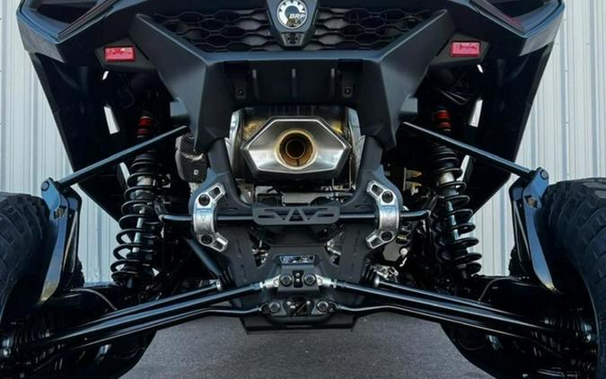 2026 Can-Am Maverick R X Rc