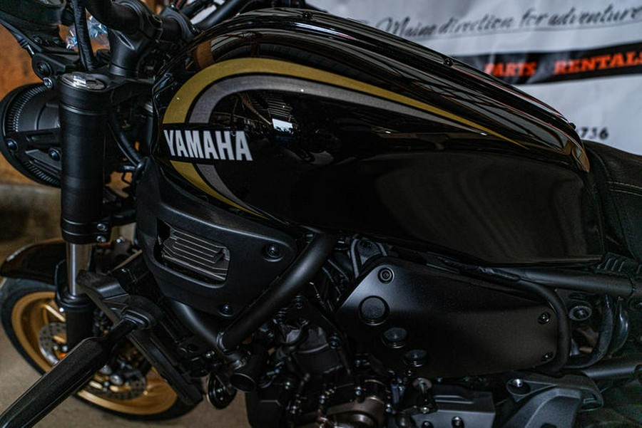 2025 Yamaha XSR700
