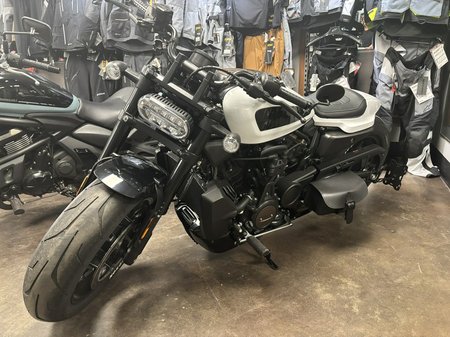 2021 HARLEY RH1250S