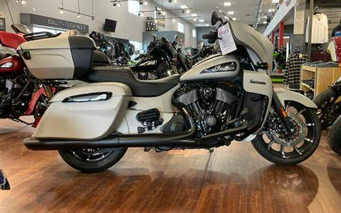 2023 Indian Motorcycle Roadmaster® Dark Horse®