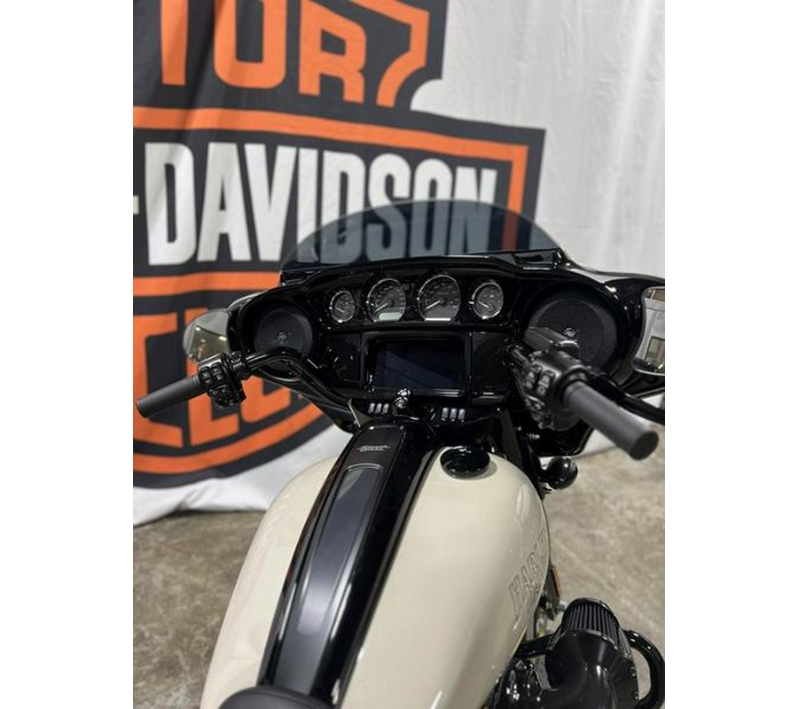 2023 Harley-Davidson® FLHXST - Street Glide® ST