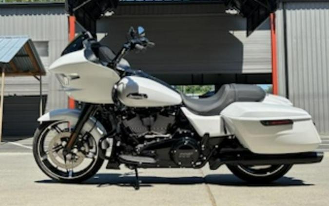 2024 Harley-Davidson® FLTRX - Road Glide®