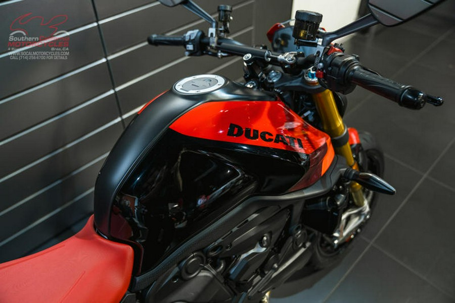 2025 Ducati Monster SP