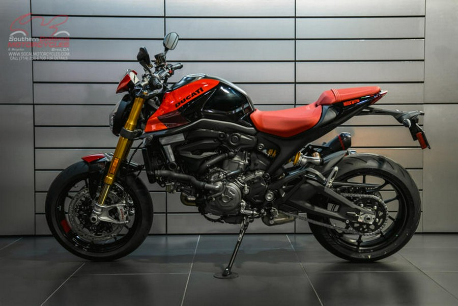 2025 Ducati Monster SP