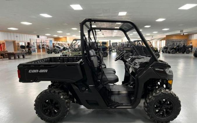 2024 Can-Am® Defender DPS HD9 Timeless Black