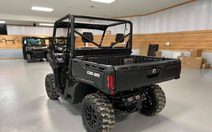 2024 Can-Am® Defender DPS HD9 Timeless Black