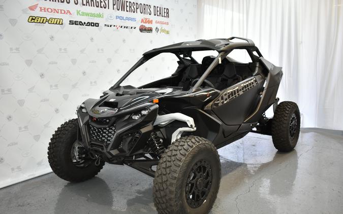 2024 Can-Am™ Maverick R X rs