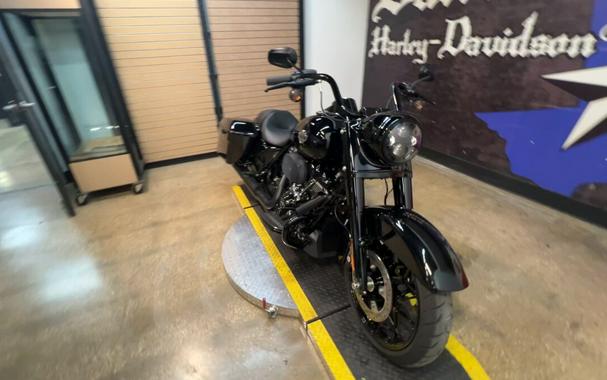 2025 Harley-Davidson Road King Special