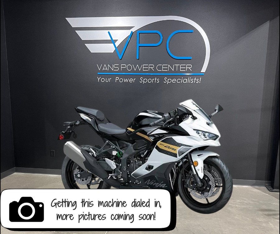 2026 Kawasaki Ninja® ZX™-4RR ABS