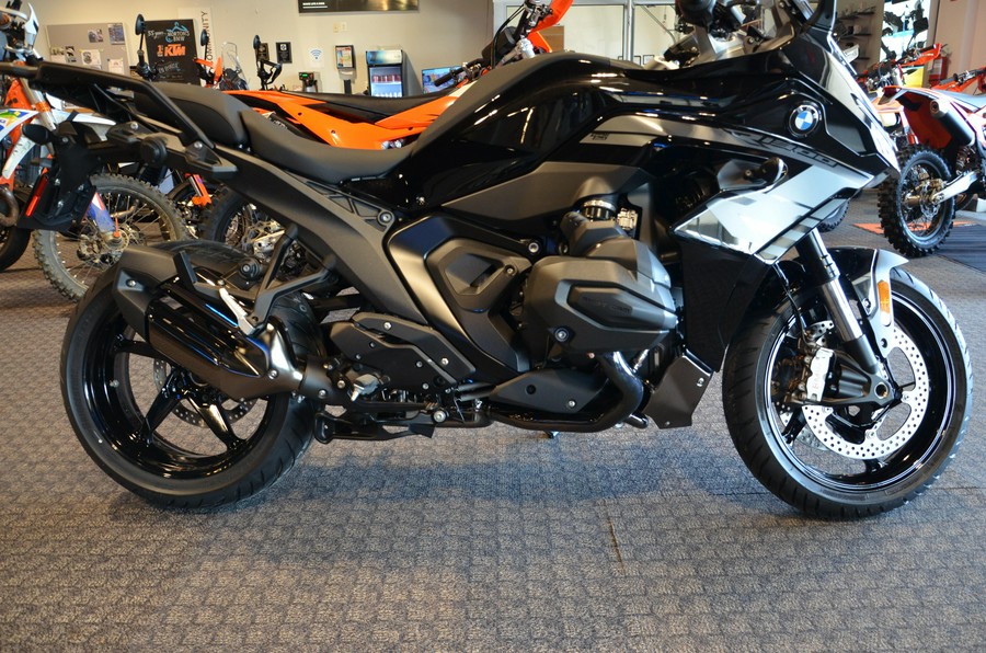 2026 BMW R 1300 RS