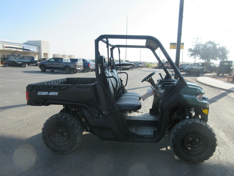 2026 CAN-AM DEFENDER HD7
