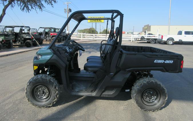 2026 CAN-AM DEFENDER HD7