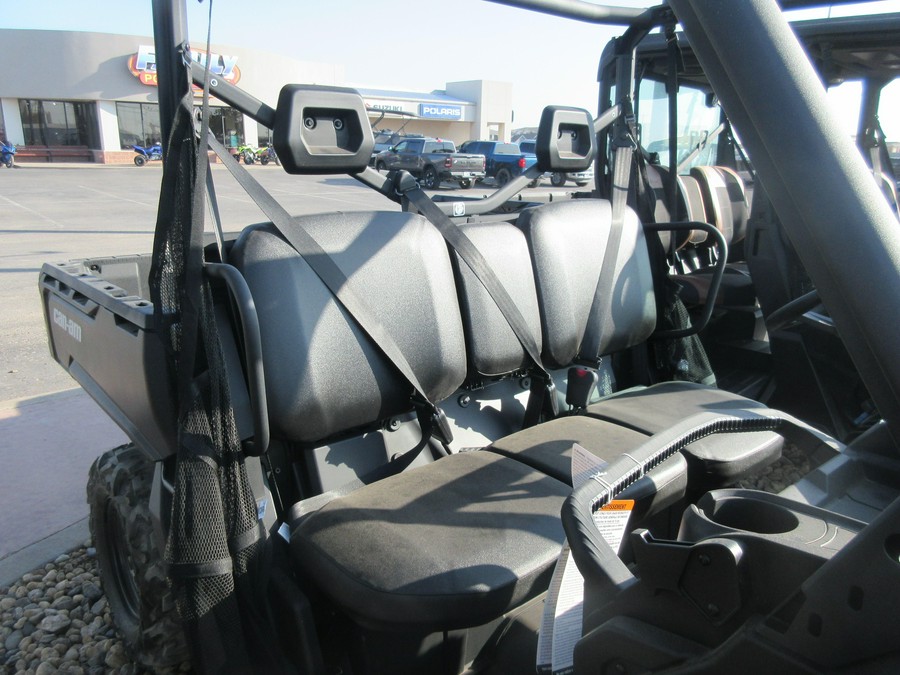2026 CAN-AM DEFENDER HD7