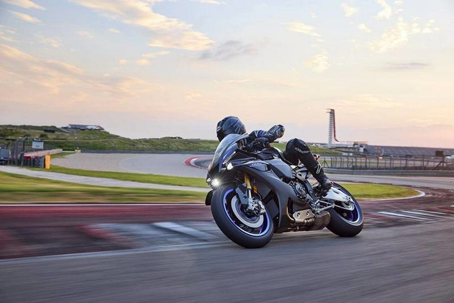 2026 YZF-R1M - Yamaha