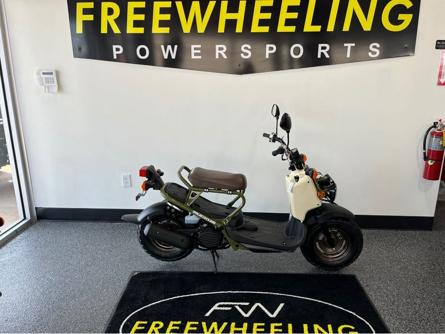 2024 Honda RUCKUS - Beige