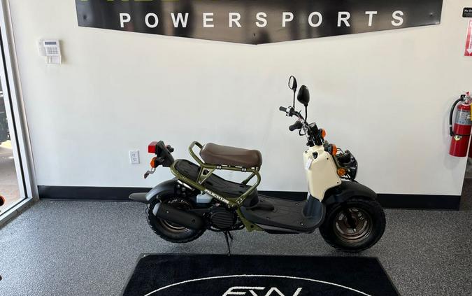 2024 Honda RUCKUS - Beige