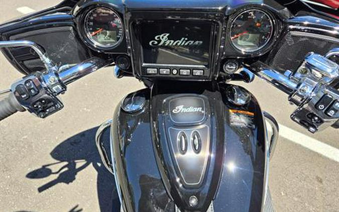 2024 Indian Motorcycle Chieftain® Limited with PowerBand Audio Package