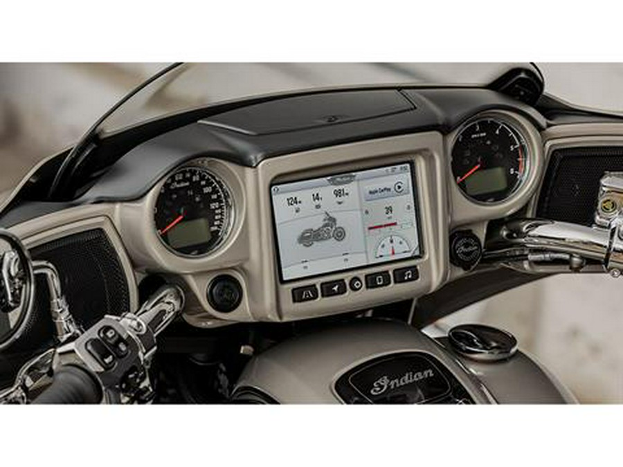 2024 Indian Motorcycle Chieftain® Limited with PowerBand Audio Package