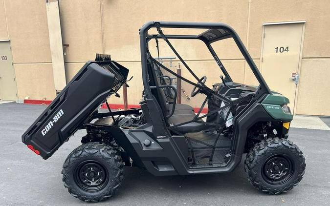 2026 Can-Am® Defender HD7