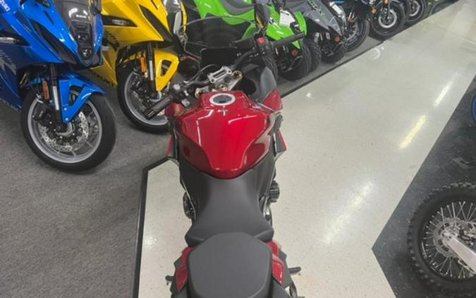 2024 Suzuki GSX-S1000GT Plus