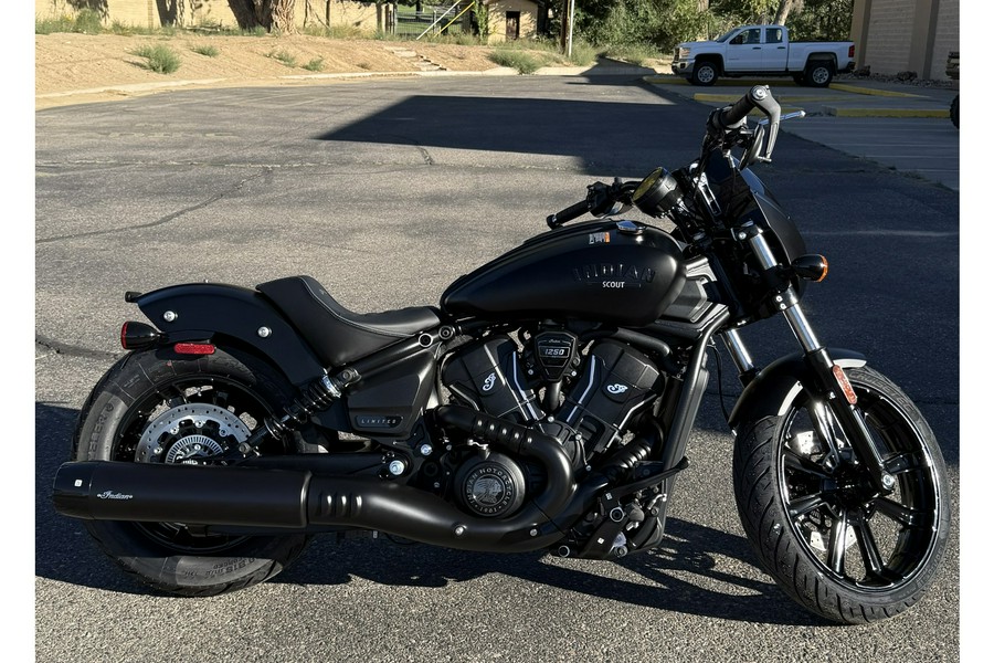 2025 Indian Motorcycle SPORT SCOUT LIMITED + Tech