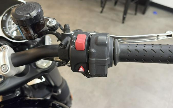 2019 Triumph Speed Twin Jet Black