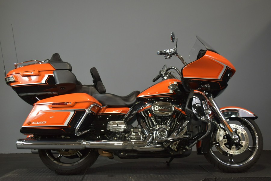 2022 Harley-Davidson CVO Road Glide Limited FLTRKSE