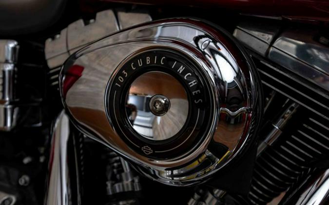 2012 FLD - Dyna® Switchback™ - Harley-Davidson®