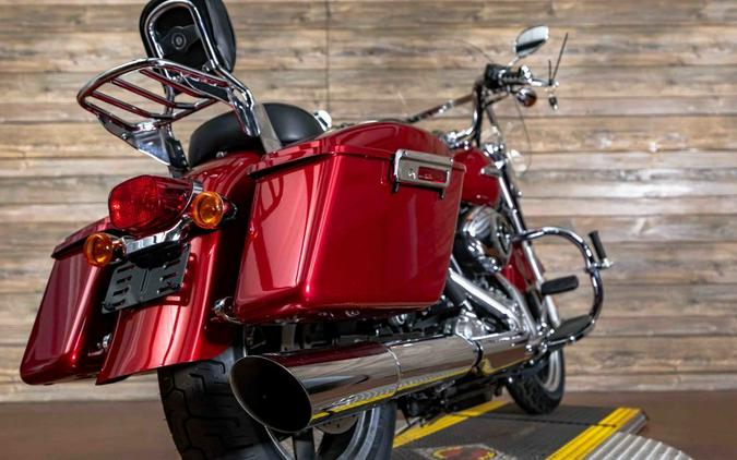 2012 FLD - Dyna® Switchback™ - Harley-Davidson®