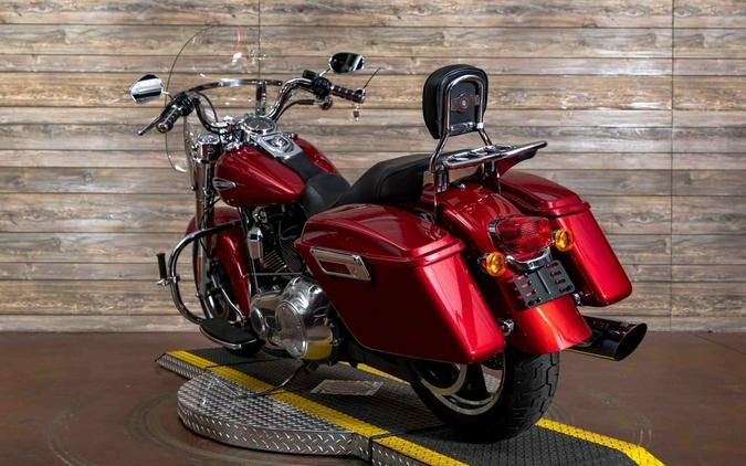 2012 FLD - Dyna® Switchback™ - Harley-Davidson®