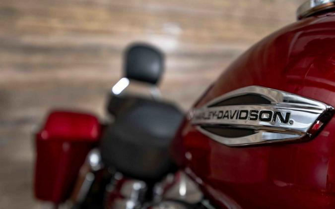 2012 FLD - Dyna® Switchback™ - Harley-Davidson®