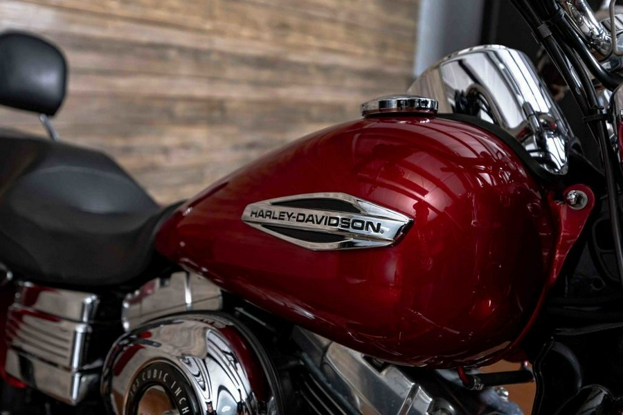 2012 FLD - Dyna® Switchback™ - Harley-Davidson®