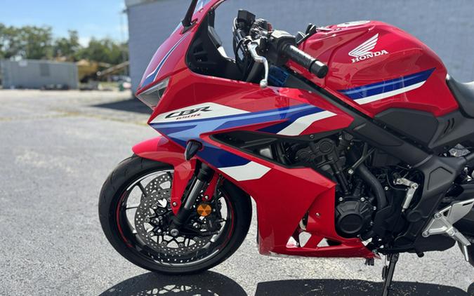 2026 Honda CBR650R E-Clutch