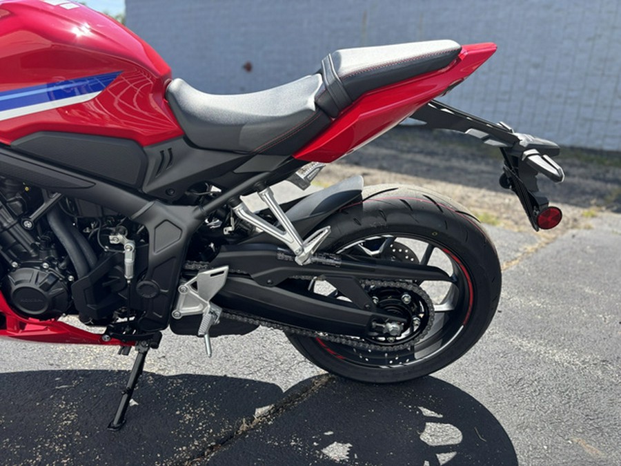 2026 Honda CBR650R E-Clutch