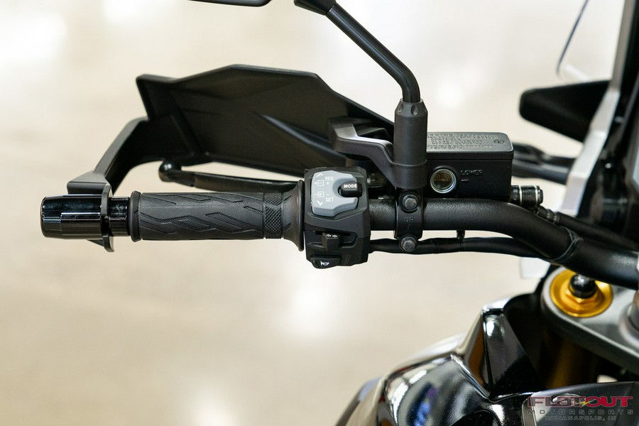 2024 Suzuki V-STROM 1050DE