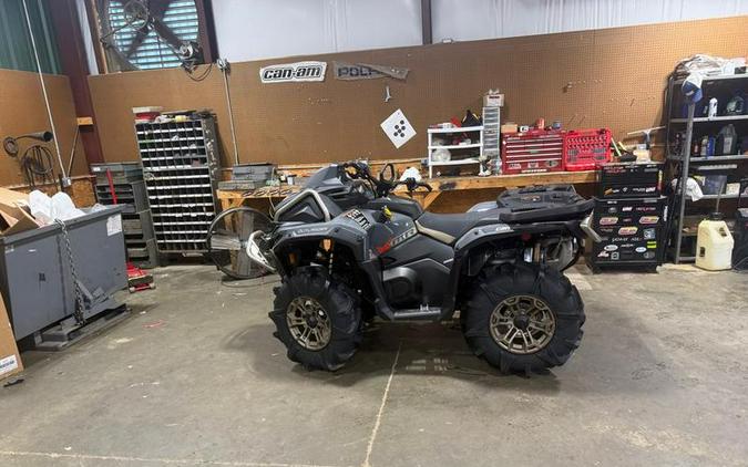 2026 Can-Am® Outlander X mr 1000R Granite Grey