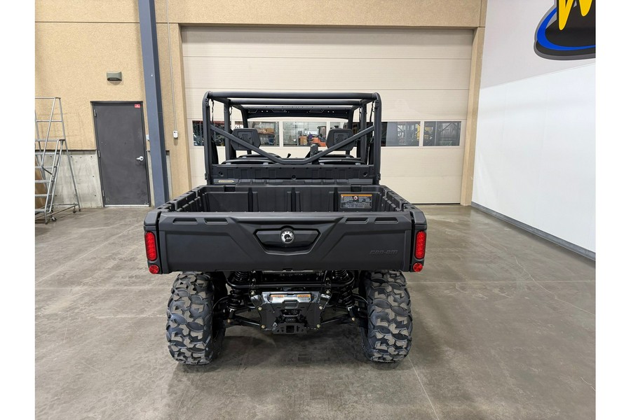2025 Can-Am Defender MAX DPS HD7
