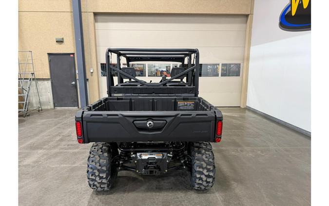 2025 Can-Am Defender MAX DPS HD7
