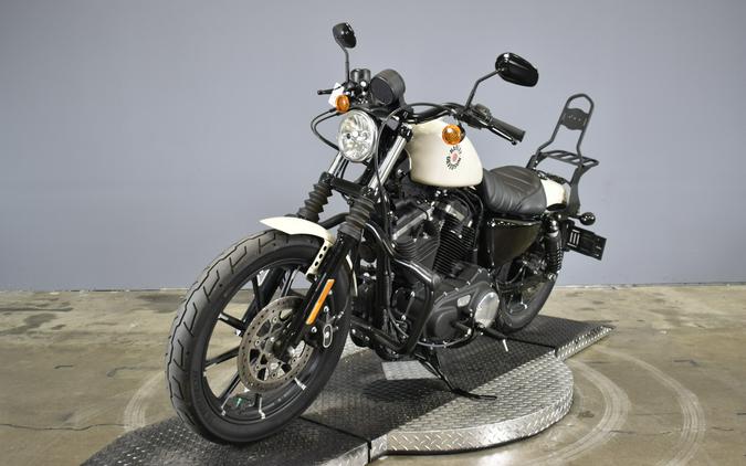 2022 Harley-Davidson Iron 883 White Sand Pearl