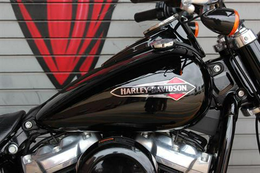 2019 Harley-Davidson Softail Slim®