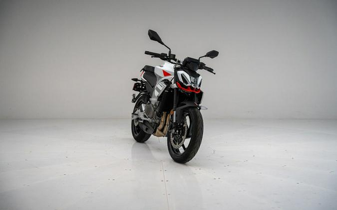 2026 Aprilia Tuono 457